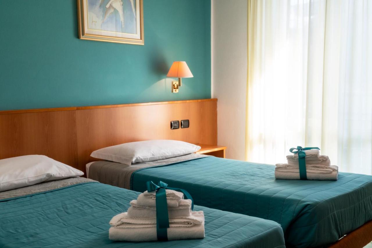 Hotel Alisei Линяно Сабиадоро Екстериор снимка