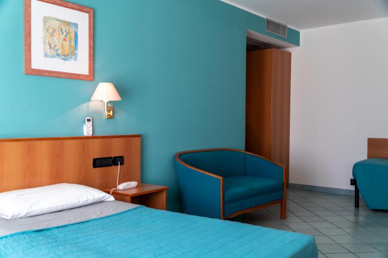 Hotel Alisei Линяно Сабиадоро Екстериор снимка