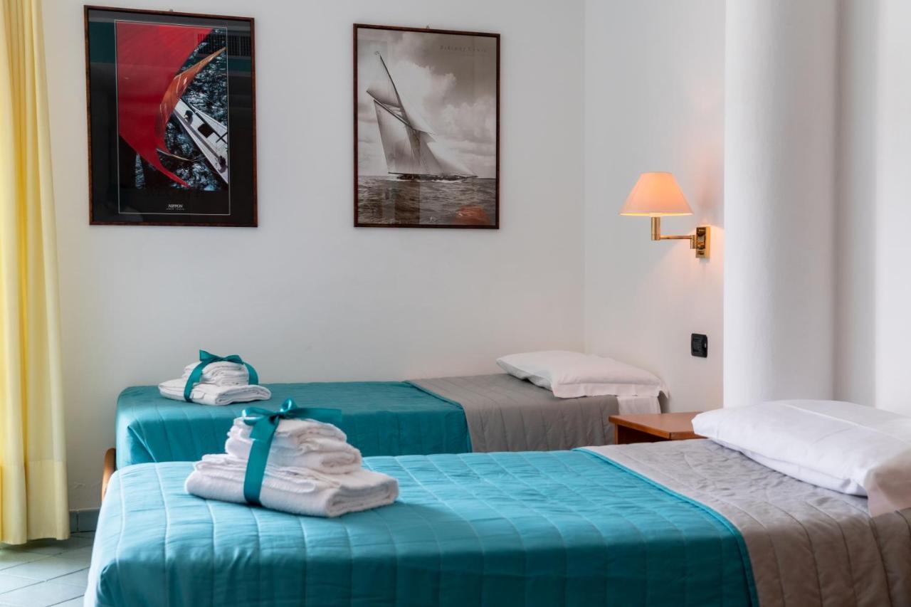 Hotel Alisei Линяно Сабиадоро Екстериор снимка