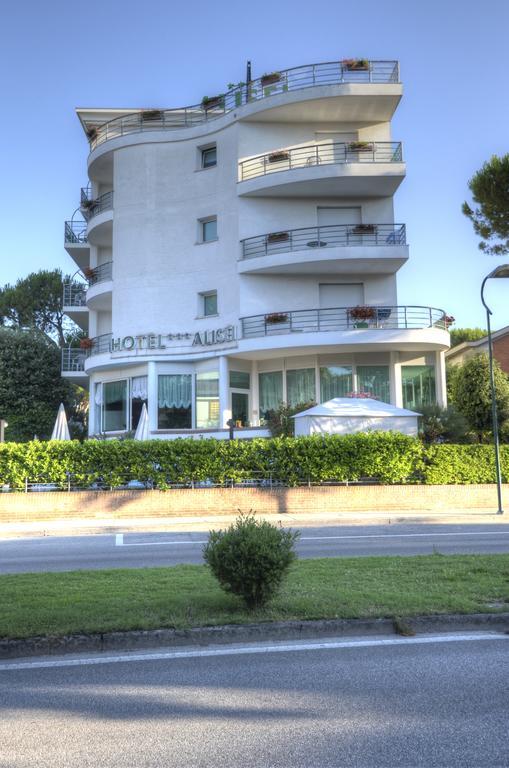Hotel Alisei Линяно Сабиадоро Екстериор снимка